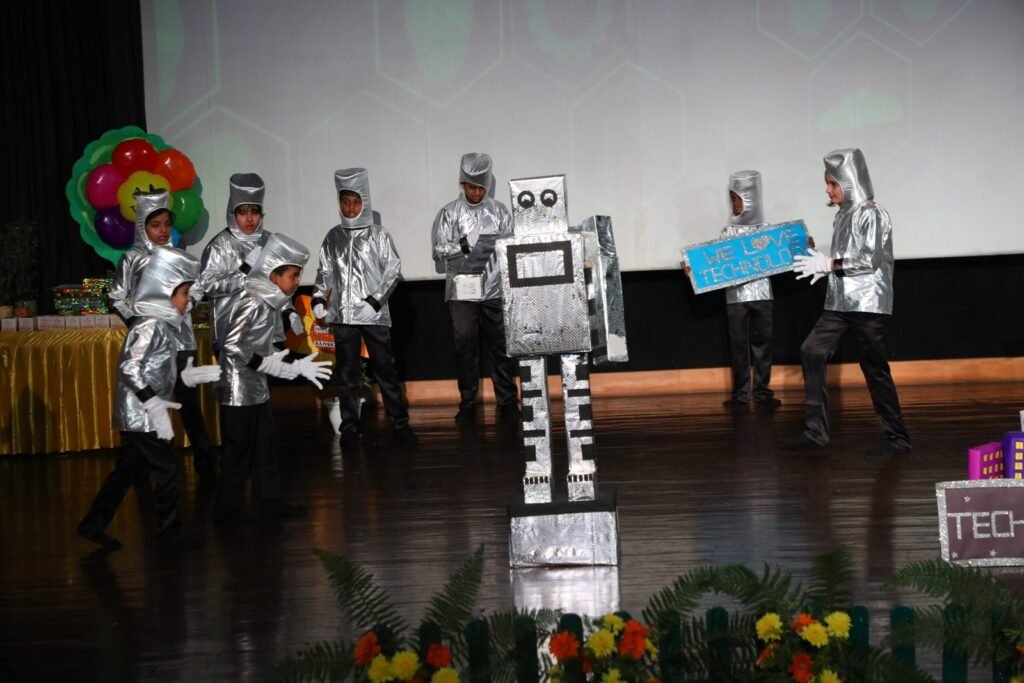 SHEMFORD Futuristic School academic environment